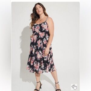 🖤TORRID FLORAL CHIFFON MIDI DRESS W/ PLEATED SKIRT ADJUSTABLE STRAPS & POCKETS